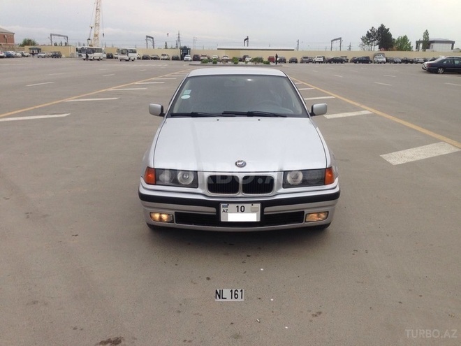 BMW 320 1995, 253,000 km - 2.0 l - Xırdalan