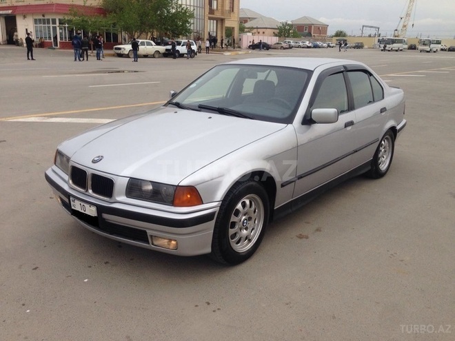 BMW 320 1995, 253,000 km - 2.0 l - Xırdalan