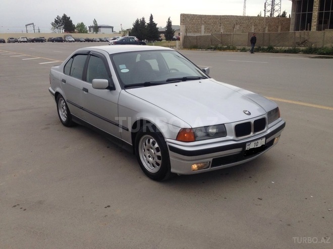 BMW 320 1995, 253,000 km - 2.0 l - Xırdalan