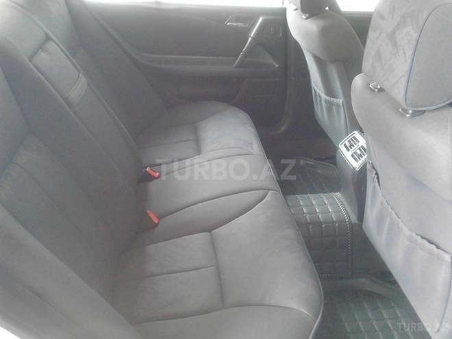 Mercedes E 220 1996, 340,000 km - 2.2 л - Bakı