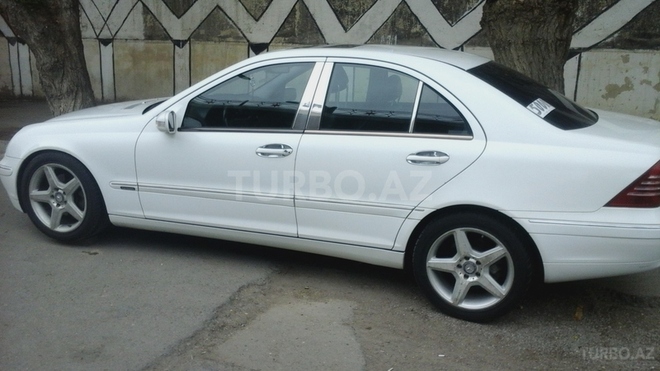 Mercedes C 240 2000, 96,000 km - 2.6 л - Bakı