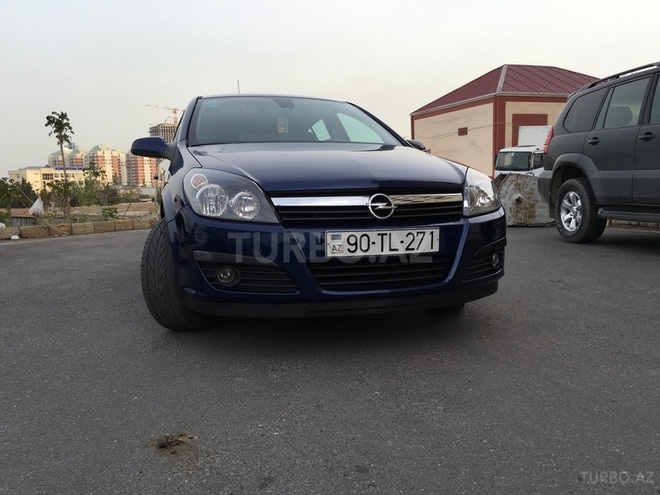 Opel Astra 2006, 80,000 km - 1.8 л - Bakı