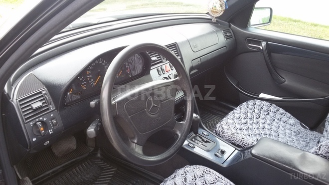 Mercedes C 180 1998, 241,000 km - 1.8 l - Gəncə