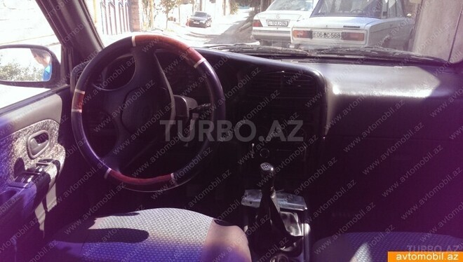 Kia Sportage 2000, 315,000 km - 2.0 l - Xırdalan
