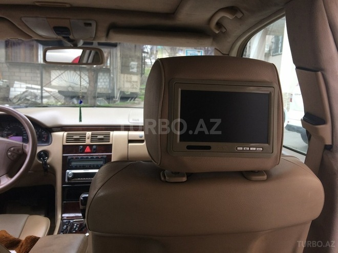 Mercedes E 240 2000, 244,530 km - 2.6 l - Bakı