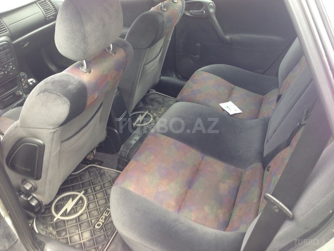Opel Vectra 2000, 242,000 km - 1.6 л - Bakı