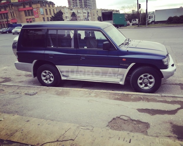 Mitsubishi Pajero 1997, 317,000 km - 3.0 l - Bakı