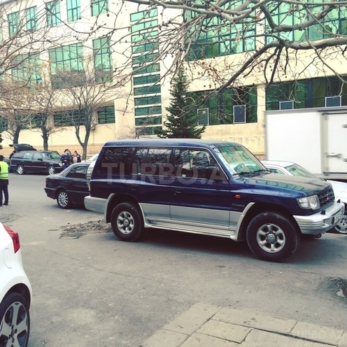 Mitsubishi Pajero 1997, 317,000 km - 3.0 l - Bakı