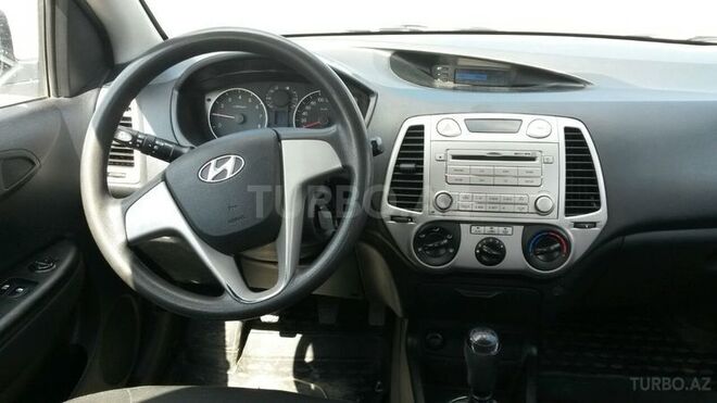 Hyundai i20 2011, 134,000 km - 1.4 л - Bakı