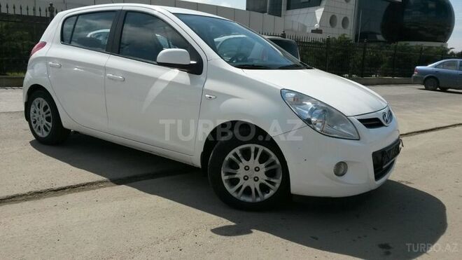Hyundai i20 2011, 134,000 km - 1.4 л - Bakı
