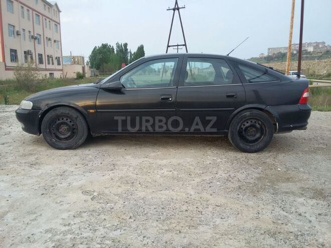Opel Vectra 1996, 270,000 km - 1.8 л - Bakı
