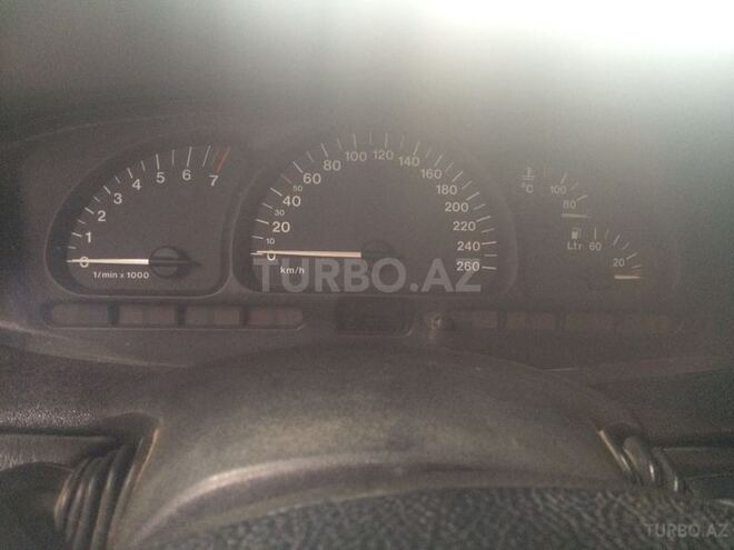 Opel Vectra 1997, 210,000 km - 2.5 l - Şirvan