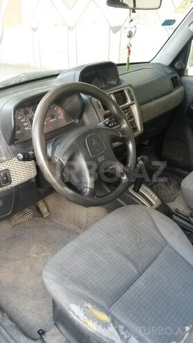 Mitsubishi Pajero io 1998, 260,000 km - 1.8 l - Bakı