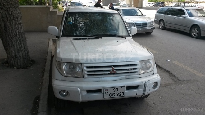 Mitsubishi Pajero io 1998, 260,000 km - 1.8 l - Bakı