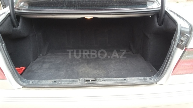 Mercedes E 200 2000, 135,000 km - 2.0 l - Şəmkir