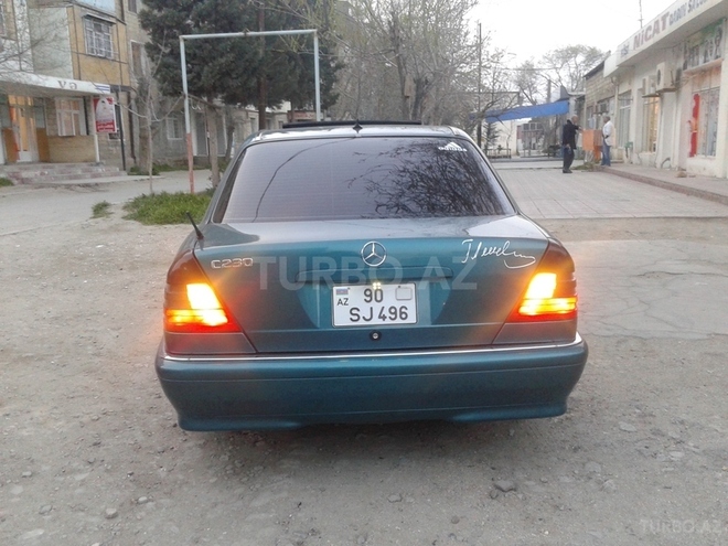 Mercedes C 230 1998, 216,000 km - 2.3 l - Sumqayıt