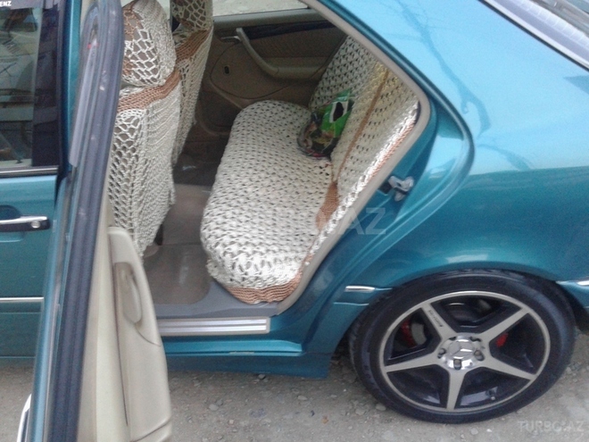 Mercedes C 230 1998, 216,000 km - 2.3 l - Sumqayıt