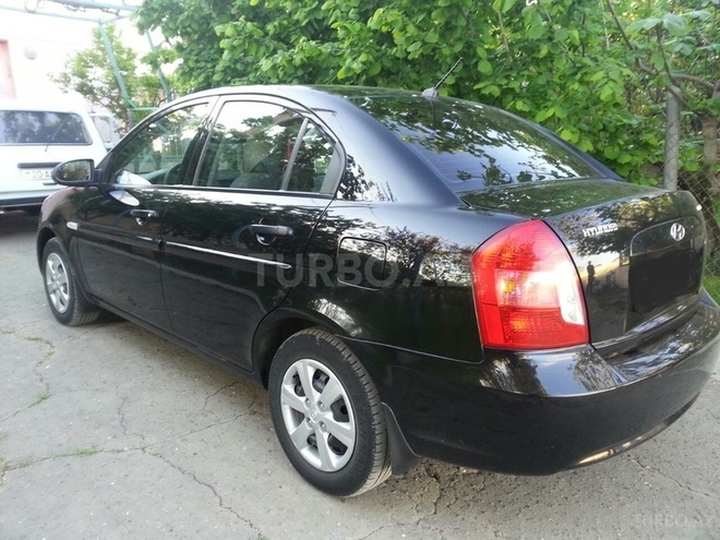 Hyundai Accent 2009, 127,184 km - 1.4 l - Gəncə