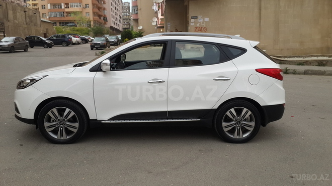 Hyundai ix35 2015, 27,000 km - 2.4 л - Bakı