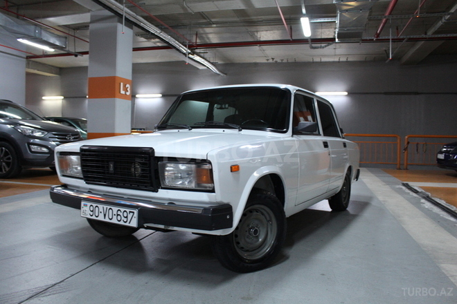 LADA (VAZ) 2107 2006, 195,000 km - 1.6 l - Bakı