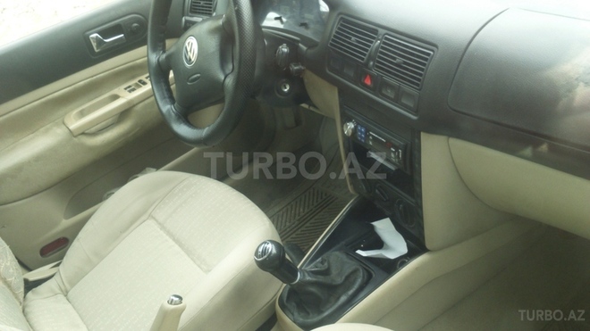 Volkswagen Golf 2002, 150,000 km - 1.6 l - Sumqayıt