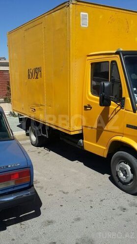 Mercedes 410 D 1990, 240,000 km - 2.9 l - Naxçıvan
