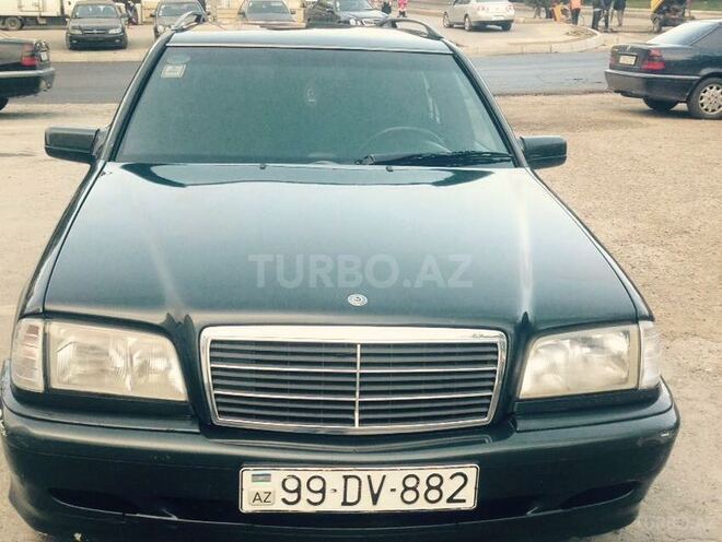 Mercedes C 220 2000, 230,000 km - 2.2 l - Bakı