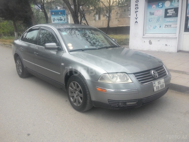 Volkswagen Passat 2003, 236,000 km - 1.8 л - Sumqayıt