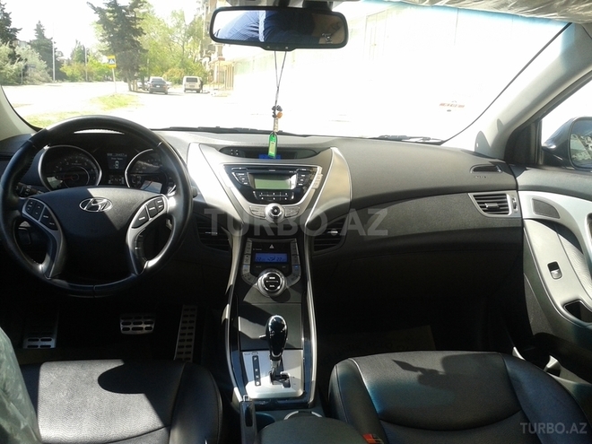 Hyundai Elantra 2013, 36,600 km - 1.8 l - Bakı