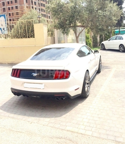 Ford Mustang 2015, 12,400 km - 0.3 l - Bakı