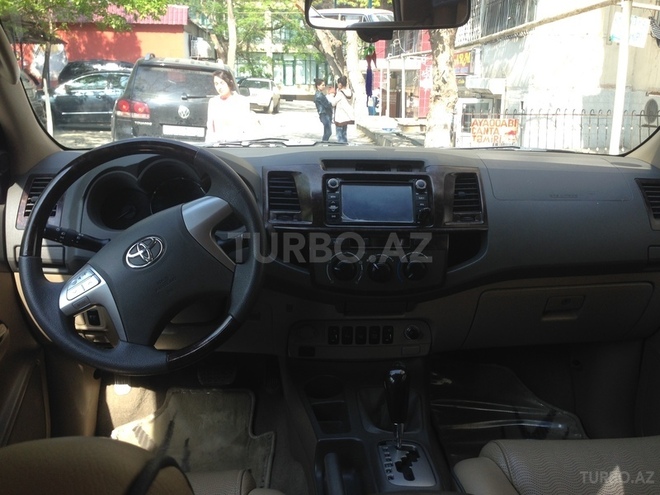 Toyota Fortuner 2013, 12,500 km - 2.7 л - Bakı