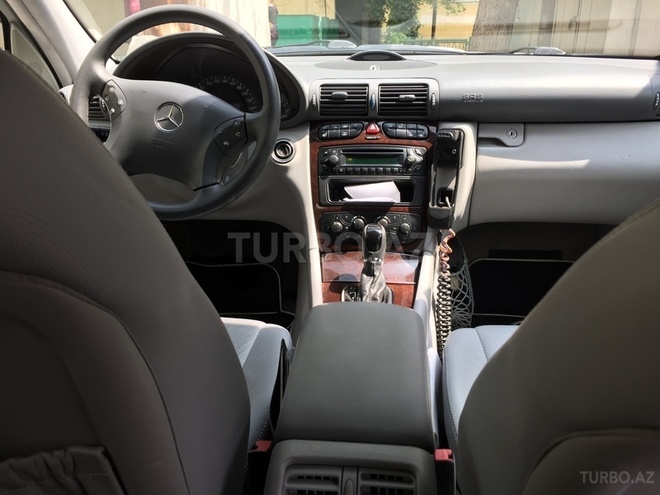 Mercedes C 200 2000, 265,000 km - 2.0 л - Bakı