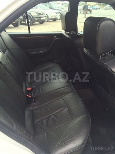 Mercedes C 240 1999, 230,200 km - 2.4 л - Sumqayıt