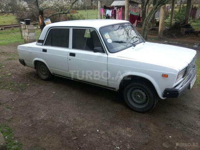 LADA (VAZ) 2107 2009, 41,000 km - 1.6 l - Astara