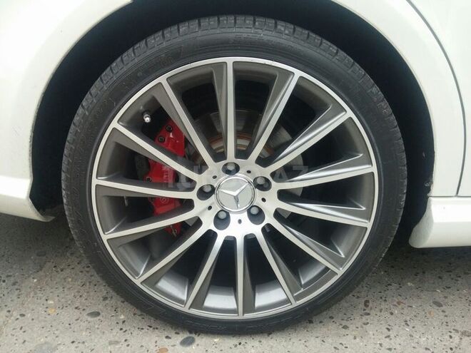 Mercedes E 350 2011, 102 km - 0.4 l - Bakı
