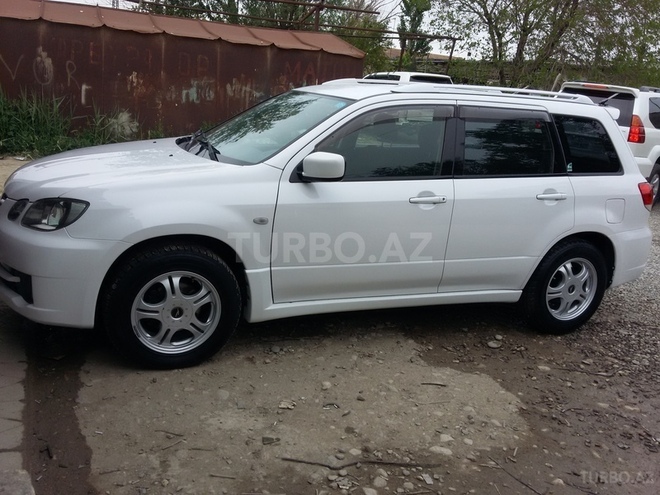 Mitsubishi Airtrek 2003, 123,985 km - 2.0 l - Sumqayıt