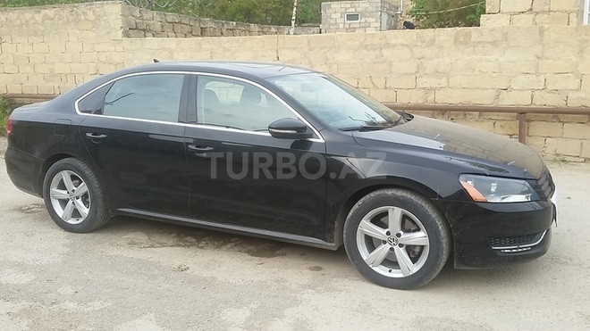 Volkswagen Passat 2011, 95,000 km - 2.5 л - Bakı