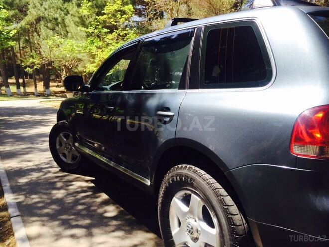 Volkswagen Touareg 2003, 135,000 km - 3.2 l - Sumqayıt
