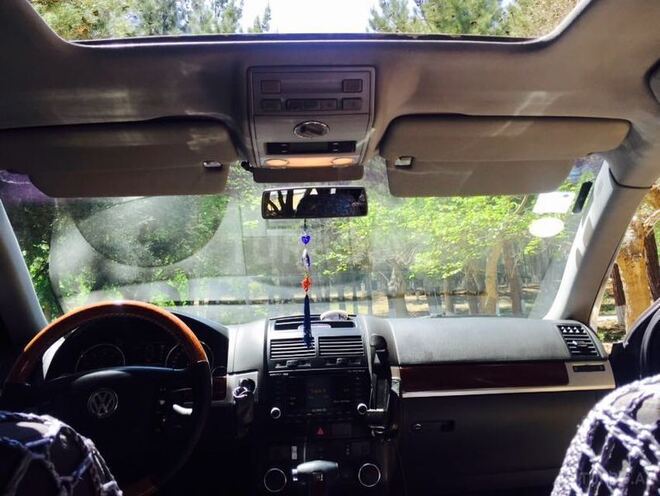 Volkswagen Touareg 2003, 135,000 km - 3.2 l - Sumqayıt