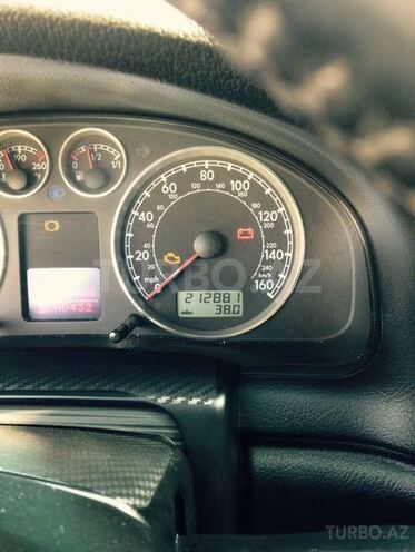 Volkswagen Passat 2002, 21,288 km - 1.8 l - Bakı