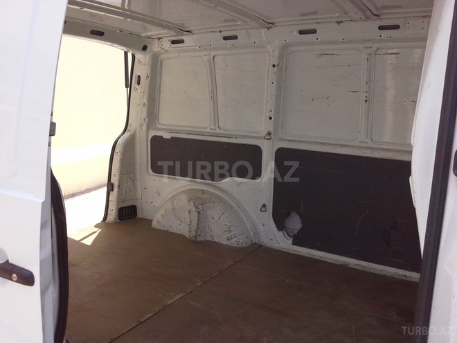 Mercedes Vito 2002, 200,000 km - 2.2 l - Bakı