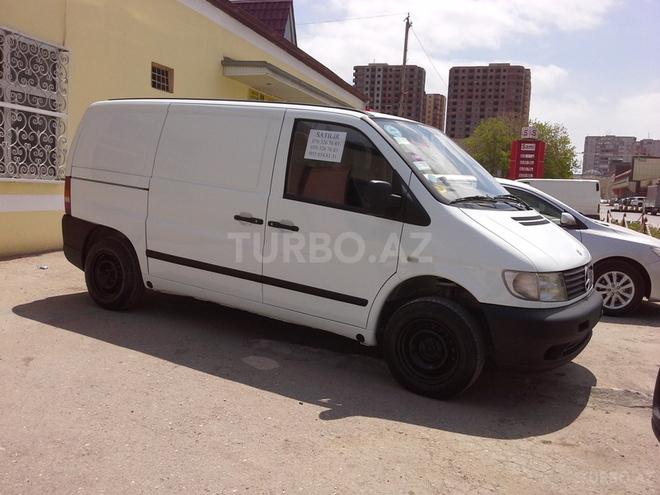 Mercedes Vito 2002, 200,000 km - 2.2 l - Bakı