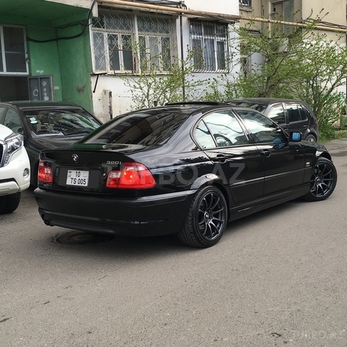 BMW 320 2002, 112,000 km - 2.2 l - Bakı