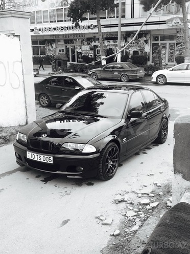 BMW 320 2002, 112,000 km - 2.2 l - Bakı