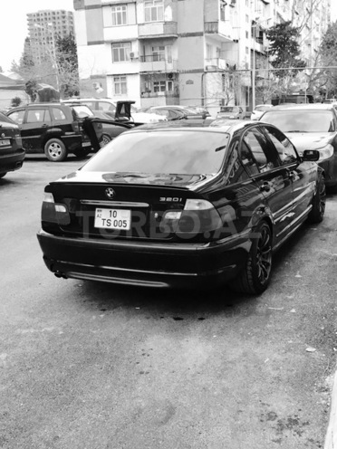 BMW 320 2002, 112,000 km - 2.2 l - Bakı