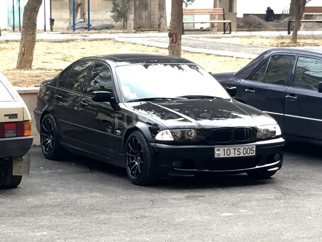BMW 320 2002, 112,000 km - 2.2 l - Bakı