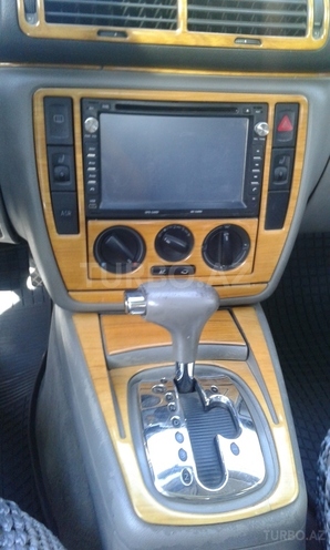 Volkswagen Passat 2003, 31,937 km - 1.8 l - Sumqayıt