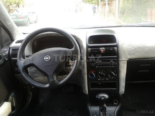Opel Astra 1998, 225,000 km - 1.6 l - Bakı