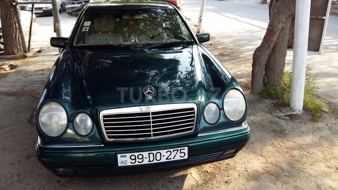 Mercedes E 240 1998, 185,500 km - 2.4 l - Bakı