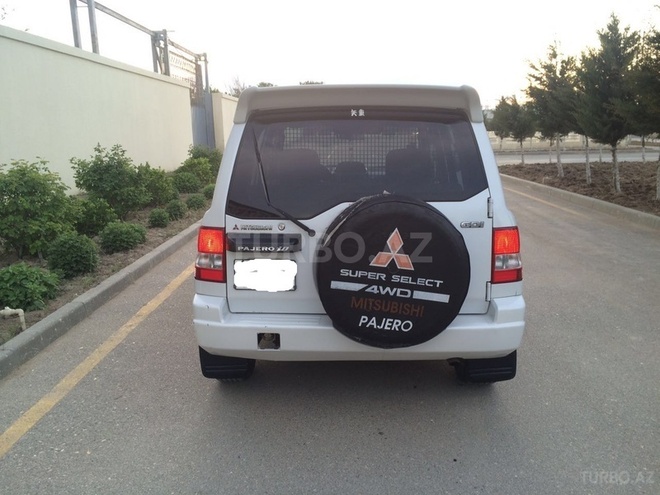 Mitsubishi Pajero io 1998, 225,000 km - 1.8 l - Sumqayıt